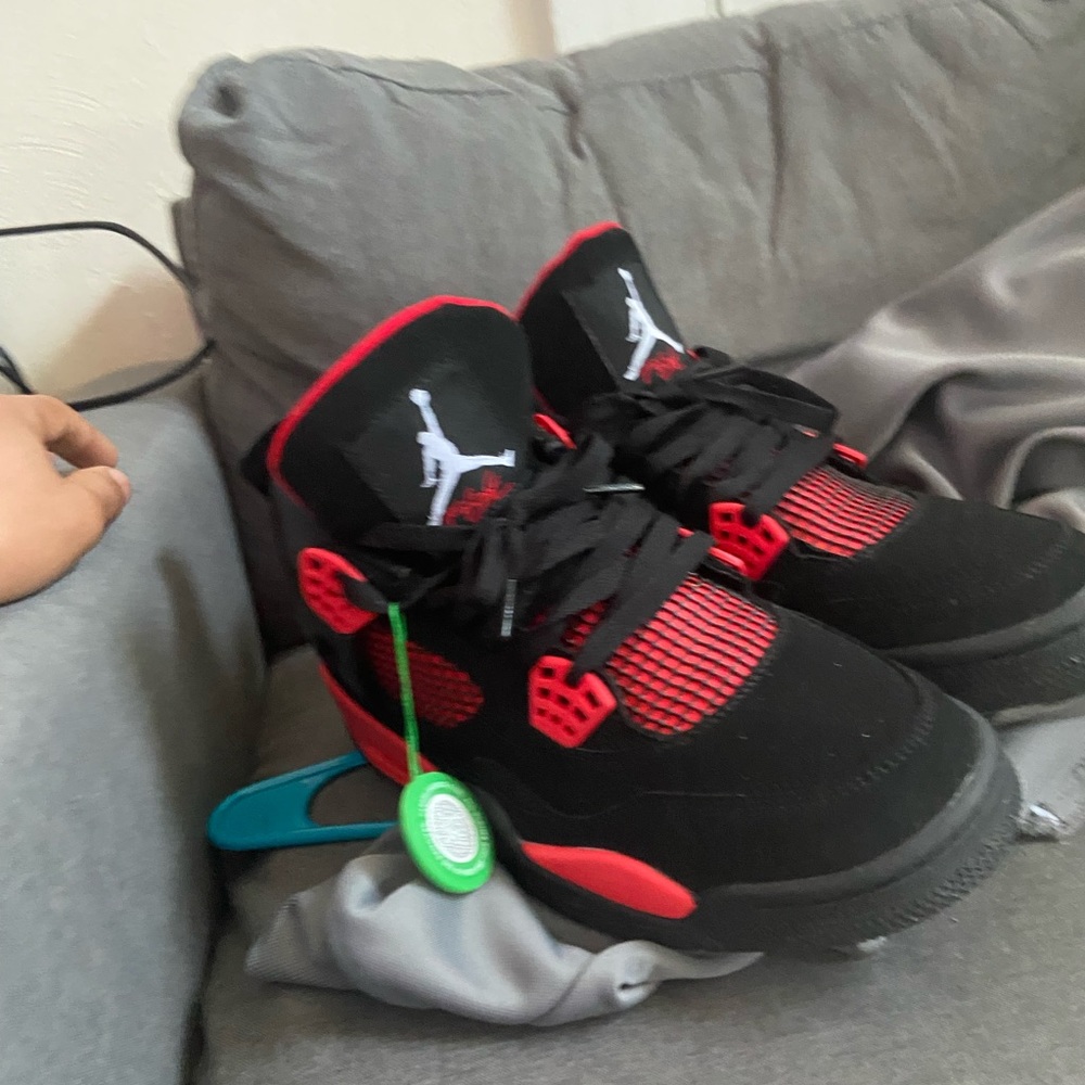 Jordan Red Thunder 4